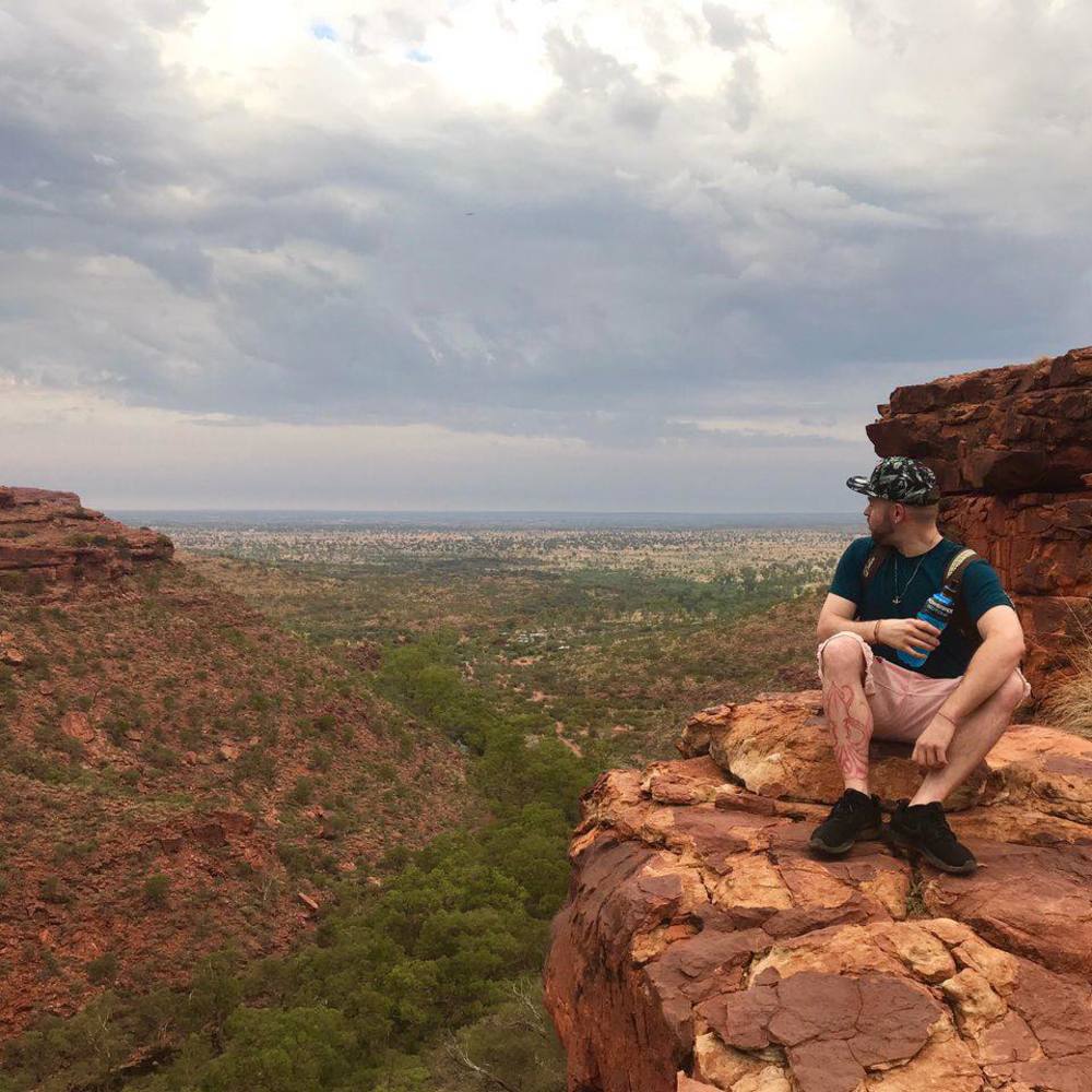 Meet your Posher, Anthony